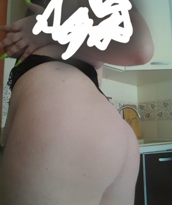 Развратная, игривая красотка приглашает в гости на сладкий релакс. Мои нежные руки и ласковые губы сведут тебя с ума. Обещаю, не пожалеешь! 9821, 21 год